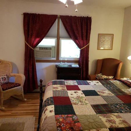 Oak Hill Bed And Breakfast Wisconsin Dells Esterno foto